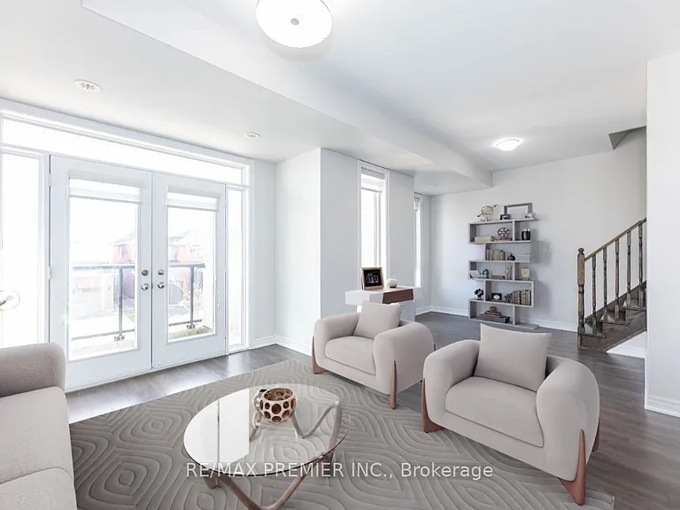 105 Kayla Cres #10 — Photo 16