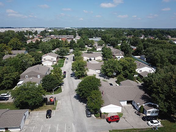 5th image of 6811 Wildwood Ct