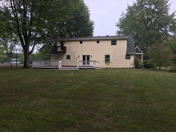 3rd image of 1755 Stuttgart Dr