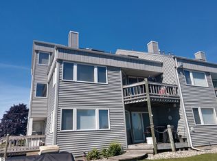 3099 Midshipman Dr, Au Gres, MI 48703