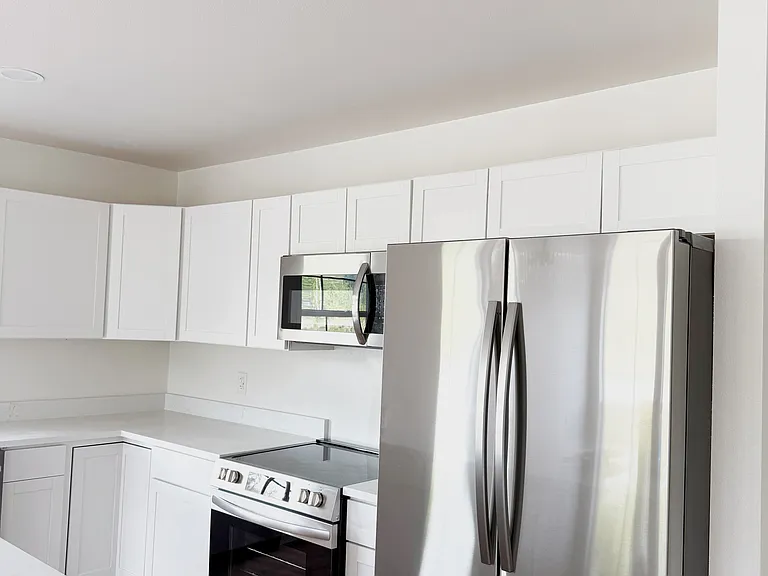 S Meadow Dr — Photo 15