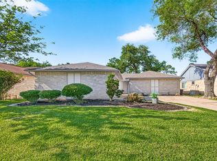 13515 Splintered Oak Dr, Houston, TX 77065