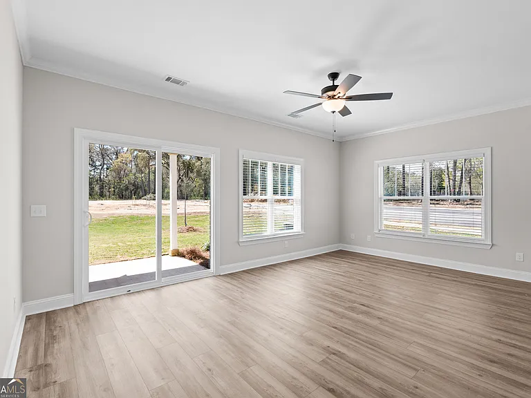 15 Azalea Ln — Photo 25