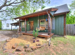 109 S 6th St, Noble, OK 73068