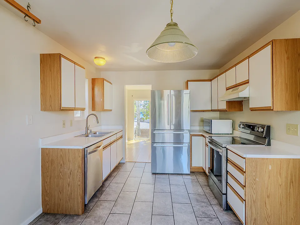 969 York View Dr