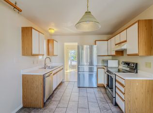 969 York View Dr, Gypsum, CO 81637