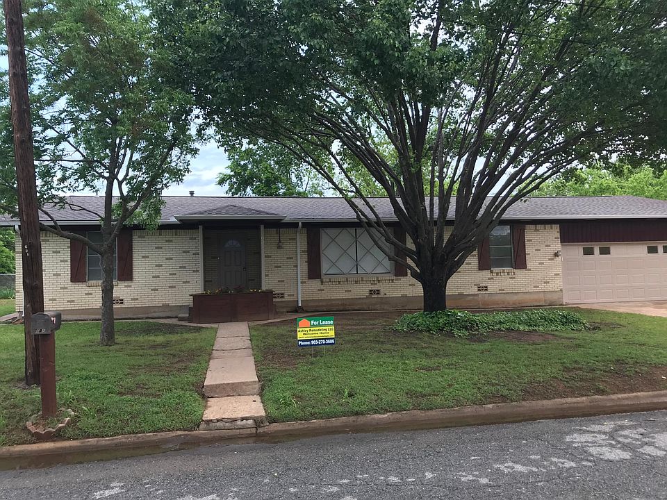 1st image of 631 Dubois St
