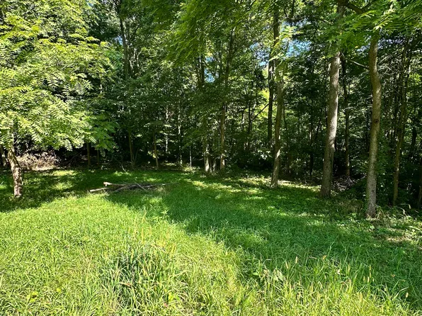 3 Patriots Lndg, Coatesville, IN 46121