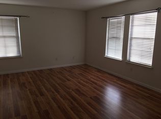 230 Roundhill Dr, Vacaville, CA