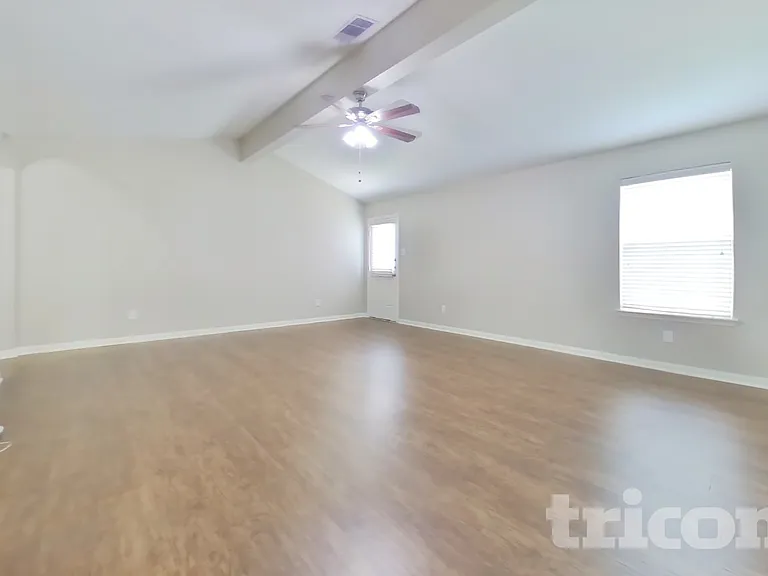 2437 Regatta Ln — Photo 4