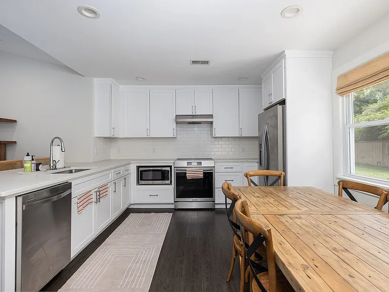 1495 Mataoka St — Photo 13