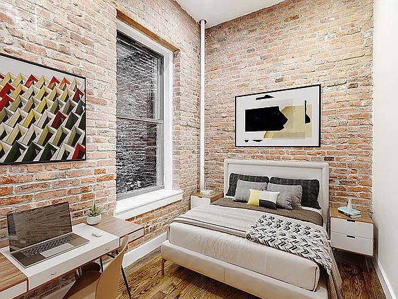 3rd image of 119 Christopher St #2