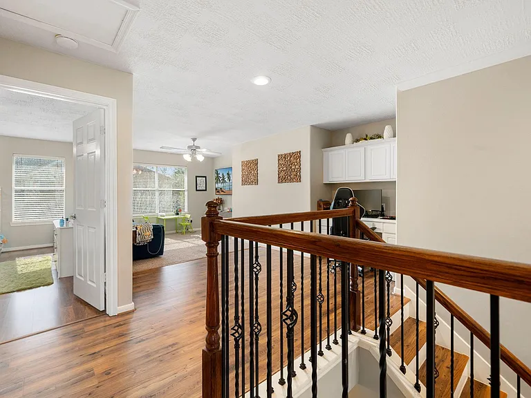 24647 Hampton Lakes Dr — Photo 22