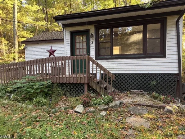 3 Pochuck Dr, Vernon Twp., NJ 07461