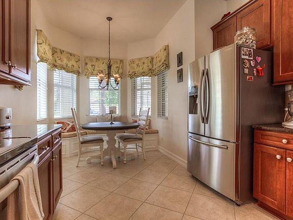 5th image of 15923 Cobble Mill Dr