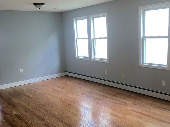 4th image of 115-33 167th St