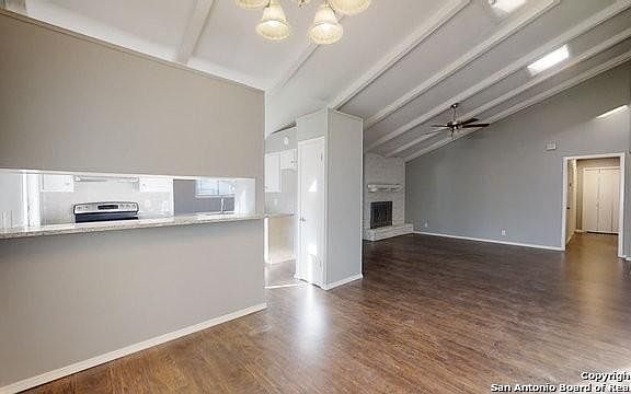 3rd image of 7014 Forest Moss St