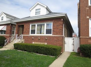 5731 N Mulligan Ave, Chicago, IL 60646