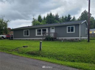 803 NW Grant Ave, Winlock, WA 98596