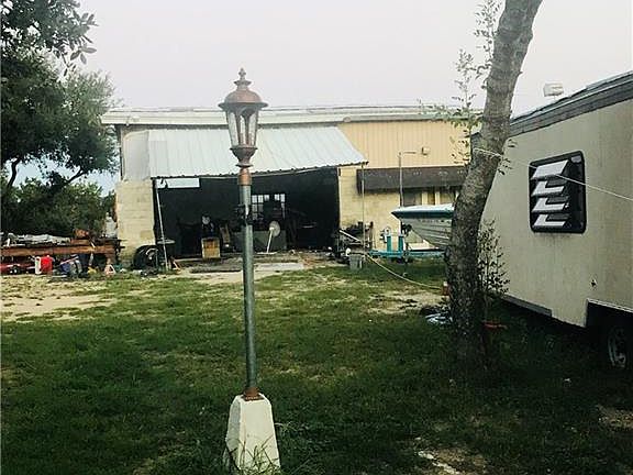 4th image of 15431 Stroup Cir