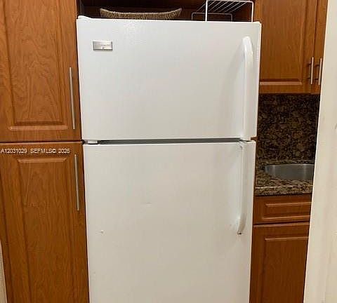 3rd image of 6490 Collins Ave APT 3