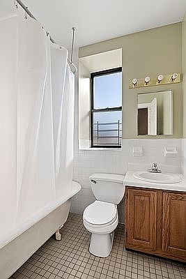 5th image of 364 W 121st St #5C