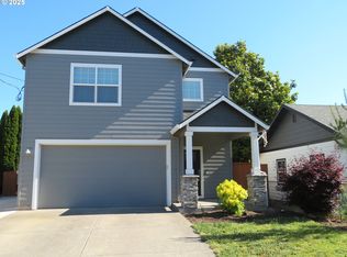 439 NW Garibaldi St, Hillsboro, OR