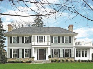 46 Central Dr, Manhasset, NY 11030