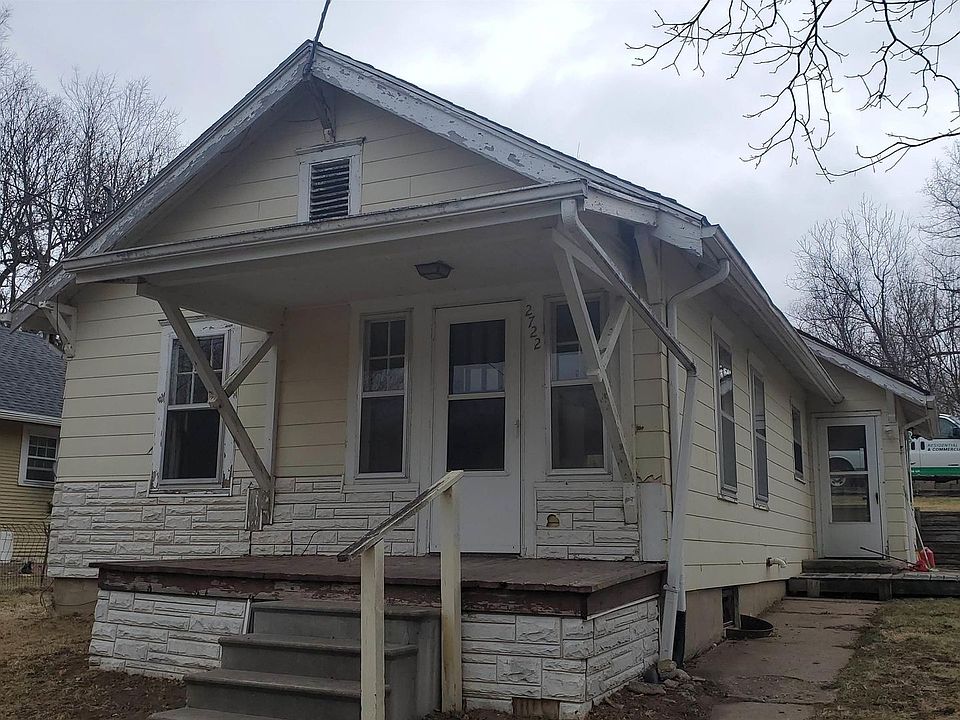 1st image of 2722 Prospect St