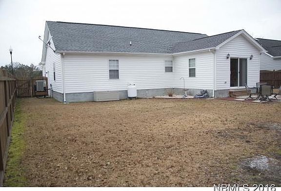 3rd image of 117 S Park Ln