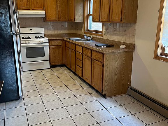 3rd image of 4953 W Foster Ave Unit 2