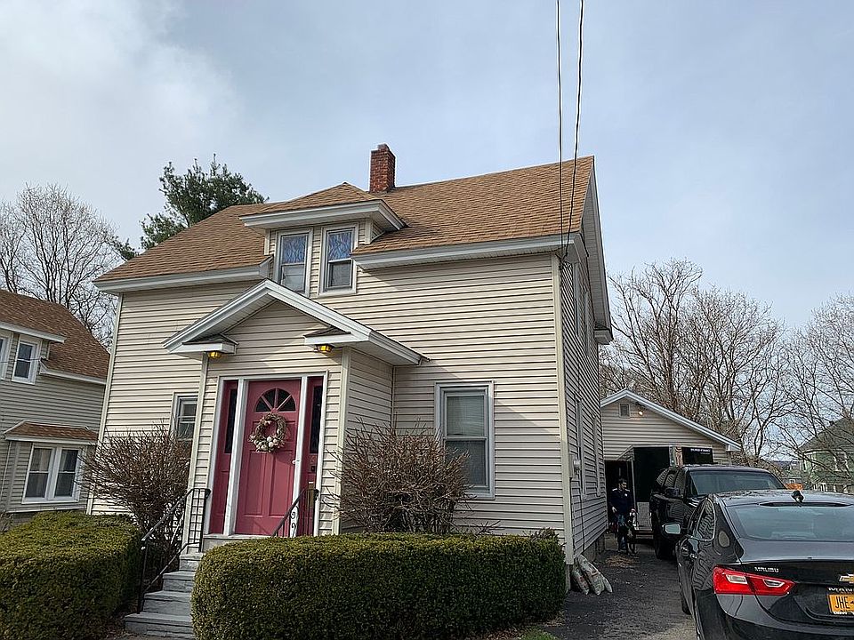 1st image of 61 Steele Ave