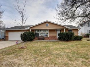 3519 E Edgemere Dr, Appleton, WI 54915