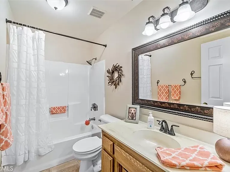 942 Bluebell Way — Photo 21