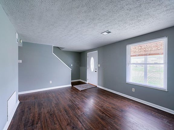 5th image of 764 Bradwell Dr