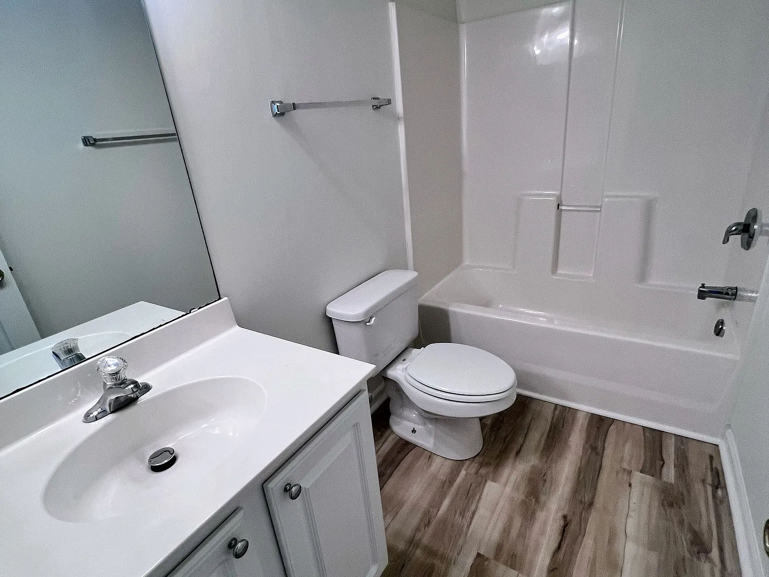 1025 Pinwheel Loop-Parkview-Pending Application — Photo 2