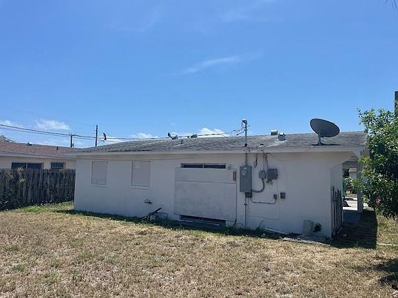 5th image of 1104 W 24th Street