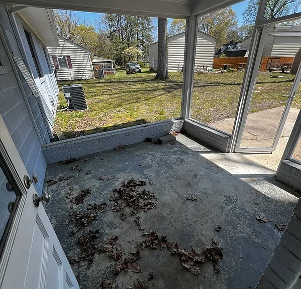 1105 Ironington Rd — Photo 22