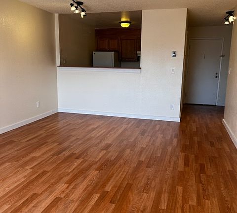 4th image of 2031 Market Ave APT 134