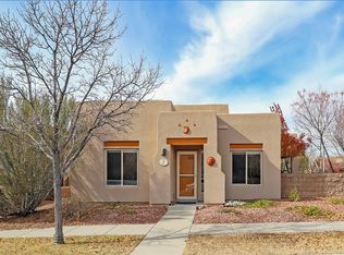 9 Victorio Peak, Santa Fe, NM 87508