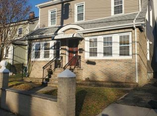 10517 Farmers Blvd, Saint Albans, NY 11412