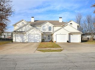 722 SE 13th St, Lees Summit, MO 64081