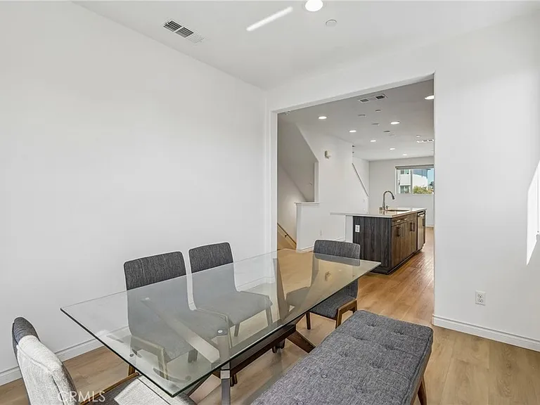 116 N 6th St #D — Photo 13