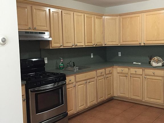 2nd image of 35 Clifton Ave #B
