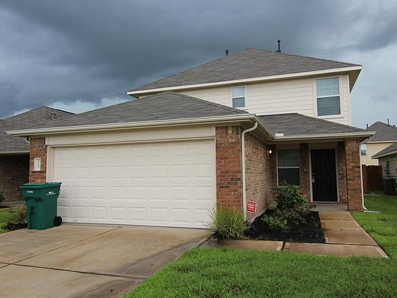 3rd image of 5547 Latta Plantation Dr