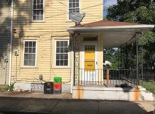 321 York St, Burlington, NJ 08016