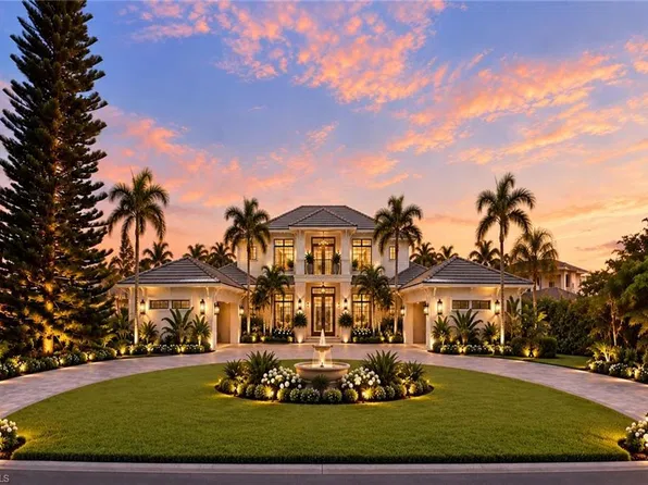 700 Bow Line DR, NAPLES, FL 34103