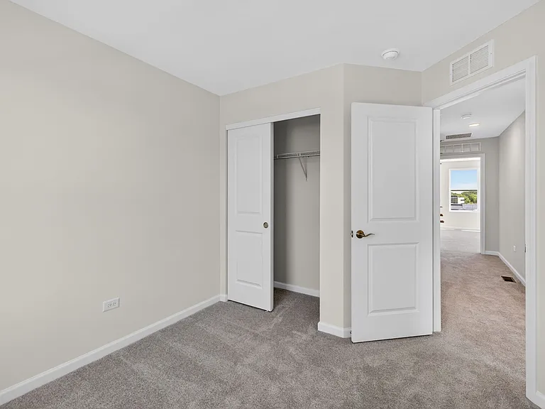 2635 Lohan Way — Photo 17
