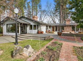 2630 Siskiyou Blvd, Ashland, OR 97520