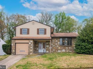 873 Morefield Rd, Philadelphia, PA 19115